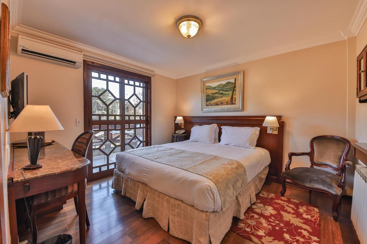 Le Suisse Elegance Hotel Campos do Jordão エクステリア 写真