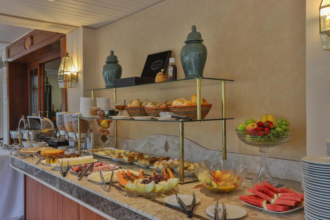 Le Suisse Elegance Hotel Campos do Jordão エクステリア 写真