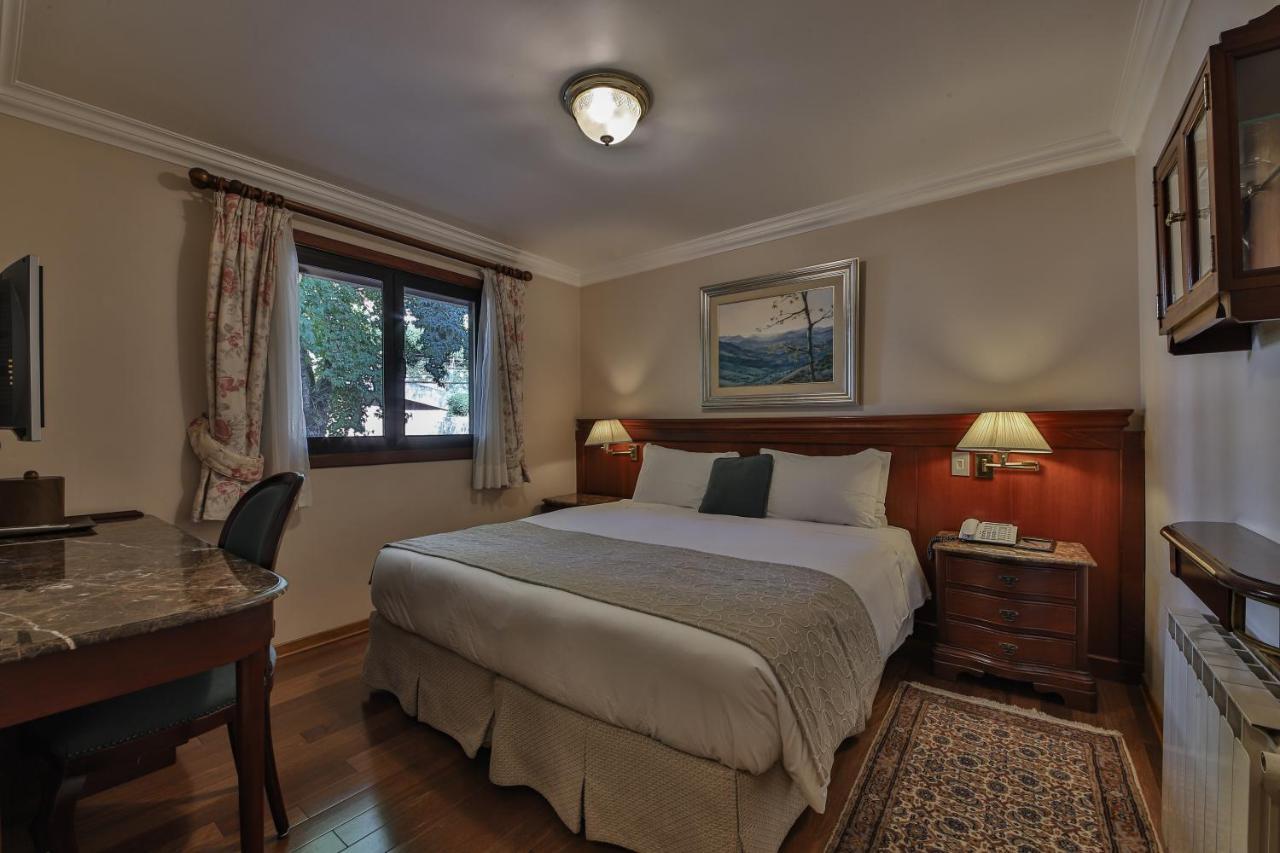 Le Suisse Elegance Hotel Campos do Jordão エクステリア 写真