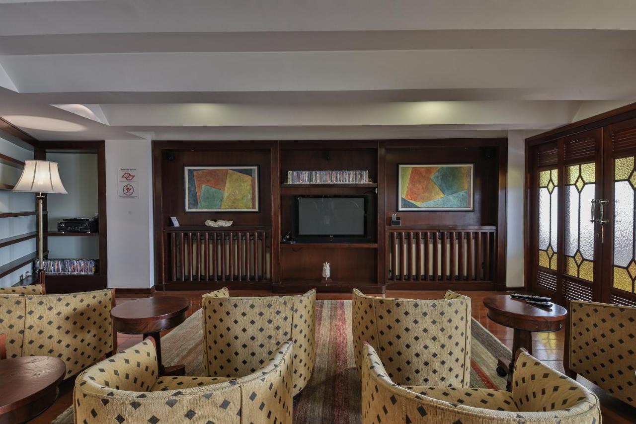 Le Suisse Elegance Hotel Campos do Jordão エクステリア 写真