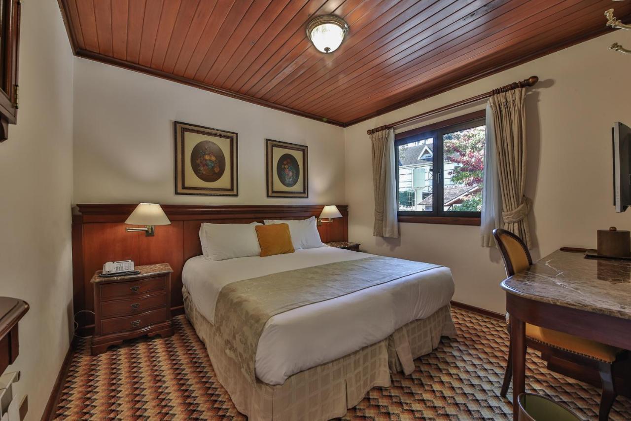 Le Suisse Elegance Hotel Campos do Jordão エクステリア 写真