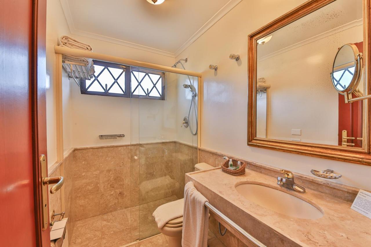 Le Suisse Elegance Hotel Campos do Jordão エクステリア 写真