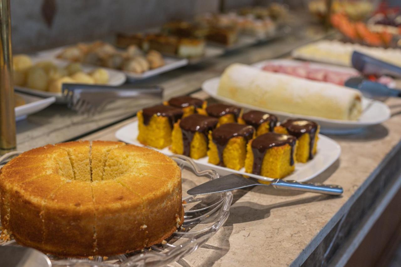 Le Suisse Elegance Hotel Campos do Jordão エクステリア 写真