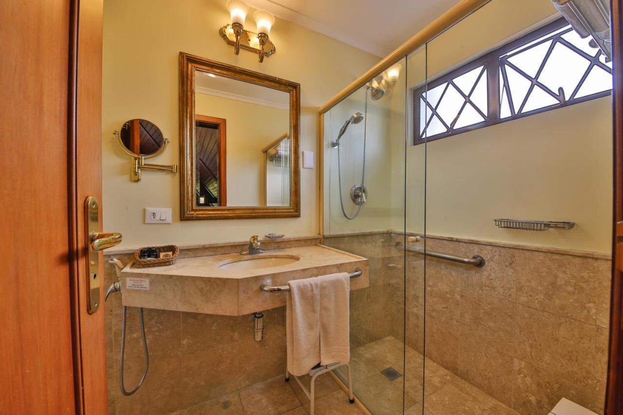 Le Suisse Elegance Hotel Campos do Jordão エクステリア 写真