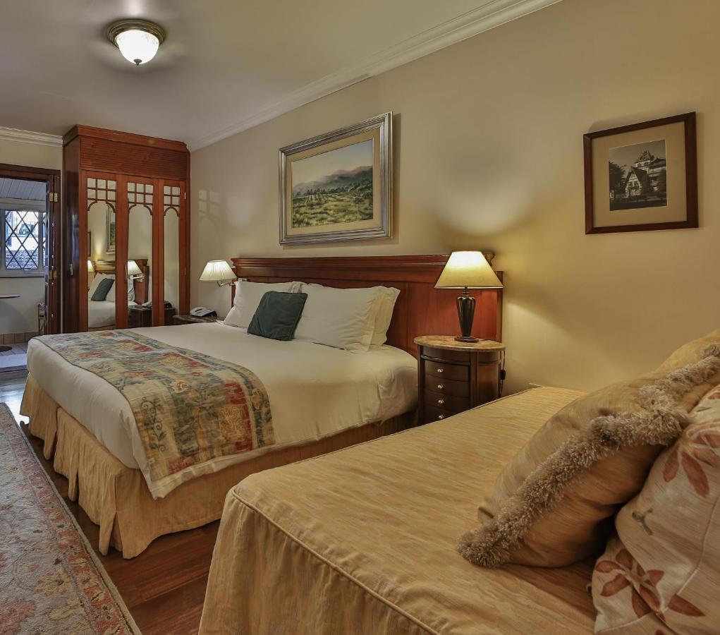 Le Suisse Elegance Hotel Campos do Jordão エクステリア 写真